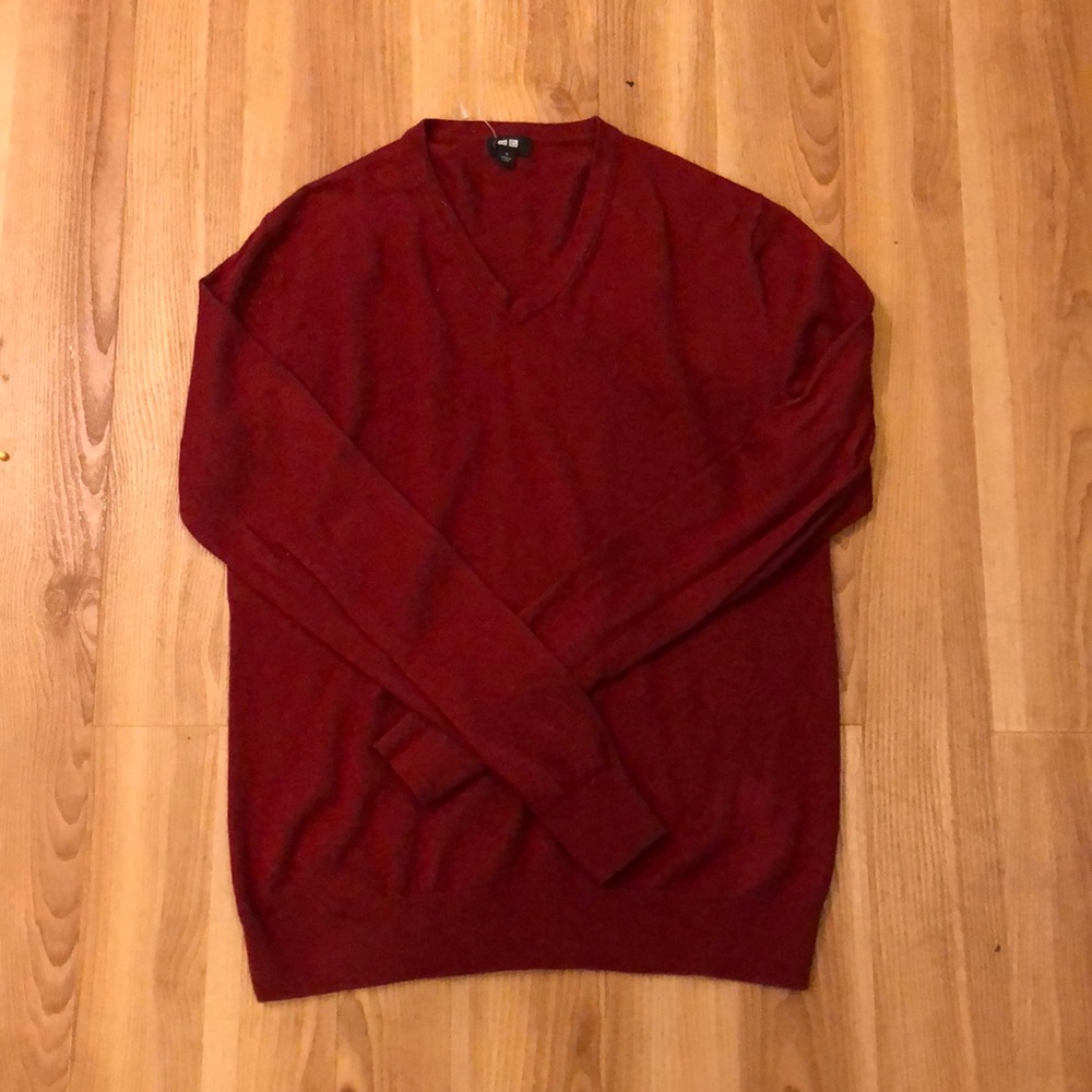 Mens Uniqlo sweater